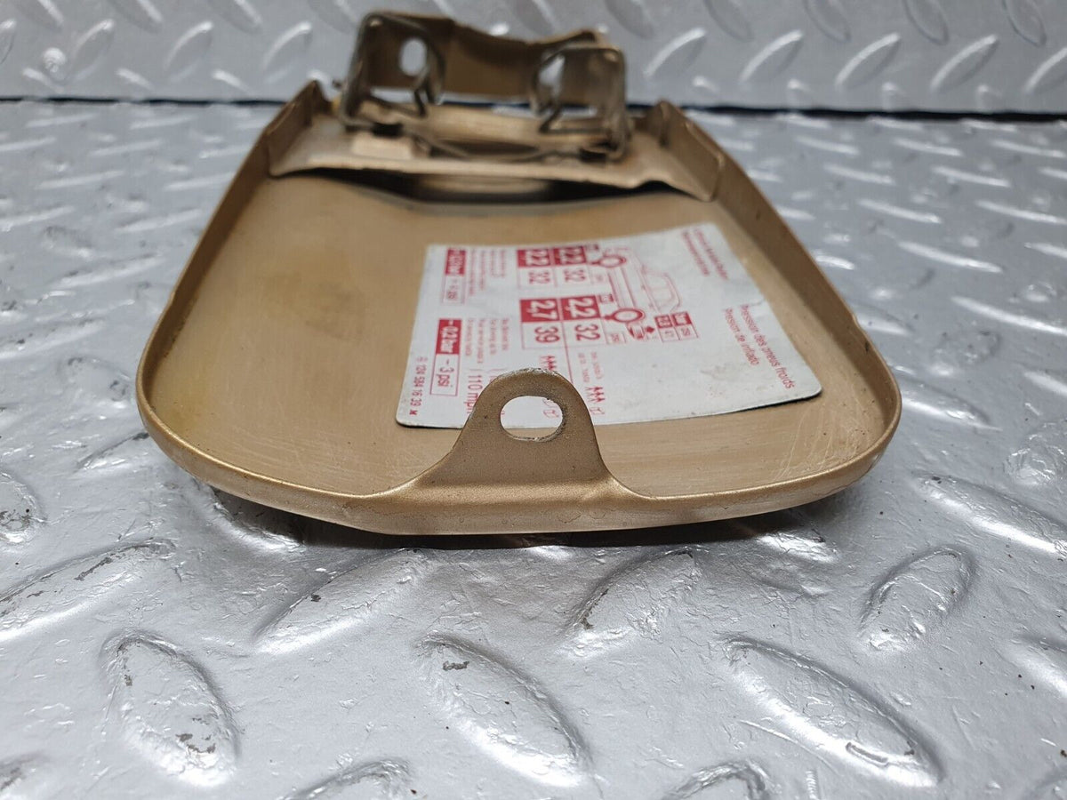 41473 Mercedes-Benz W124 200E Fuel Tank Flap Cap A1245841639