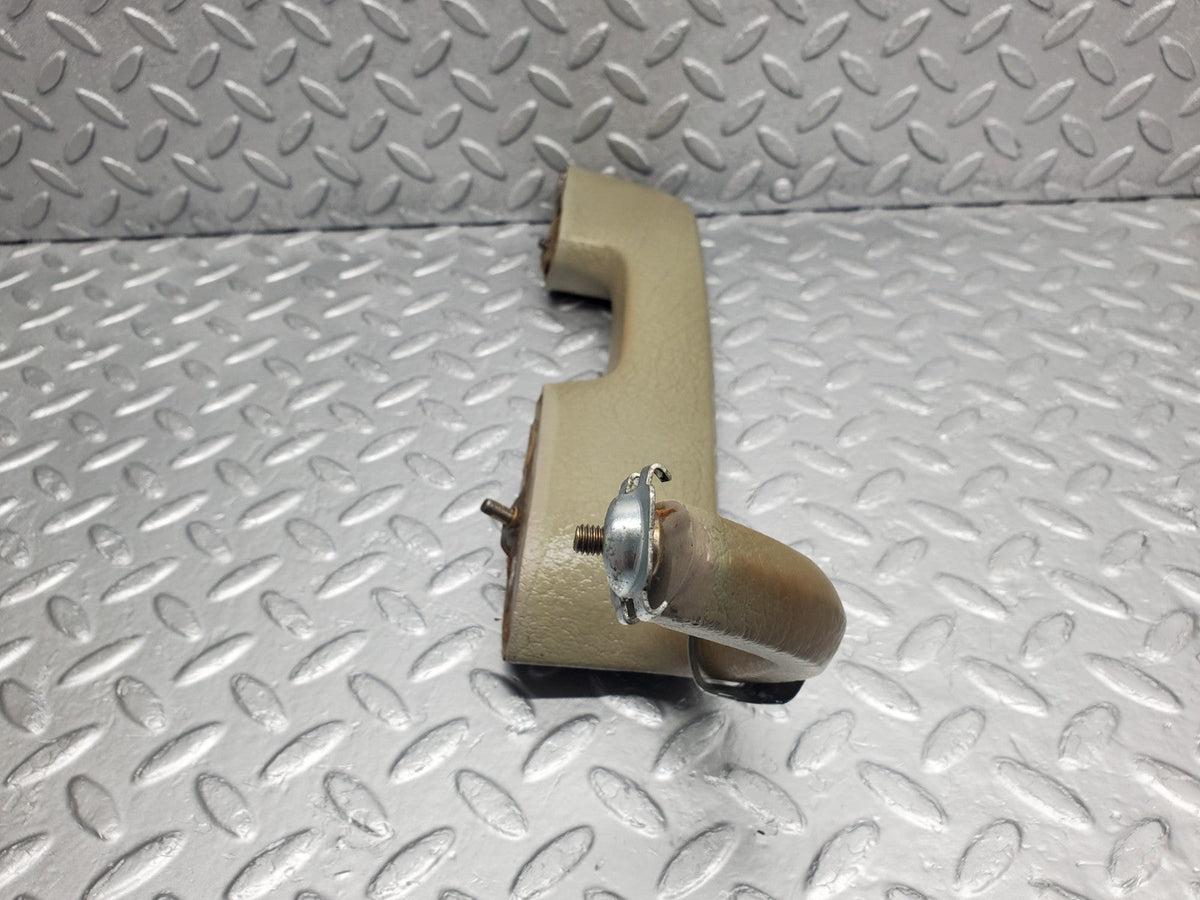 50528 Mercedes-Benz W108 280SE 3.5 Interior Door Handle Front Right Grey