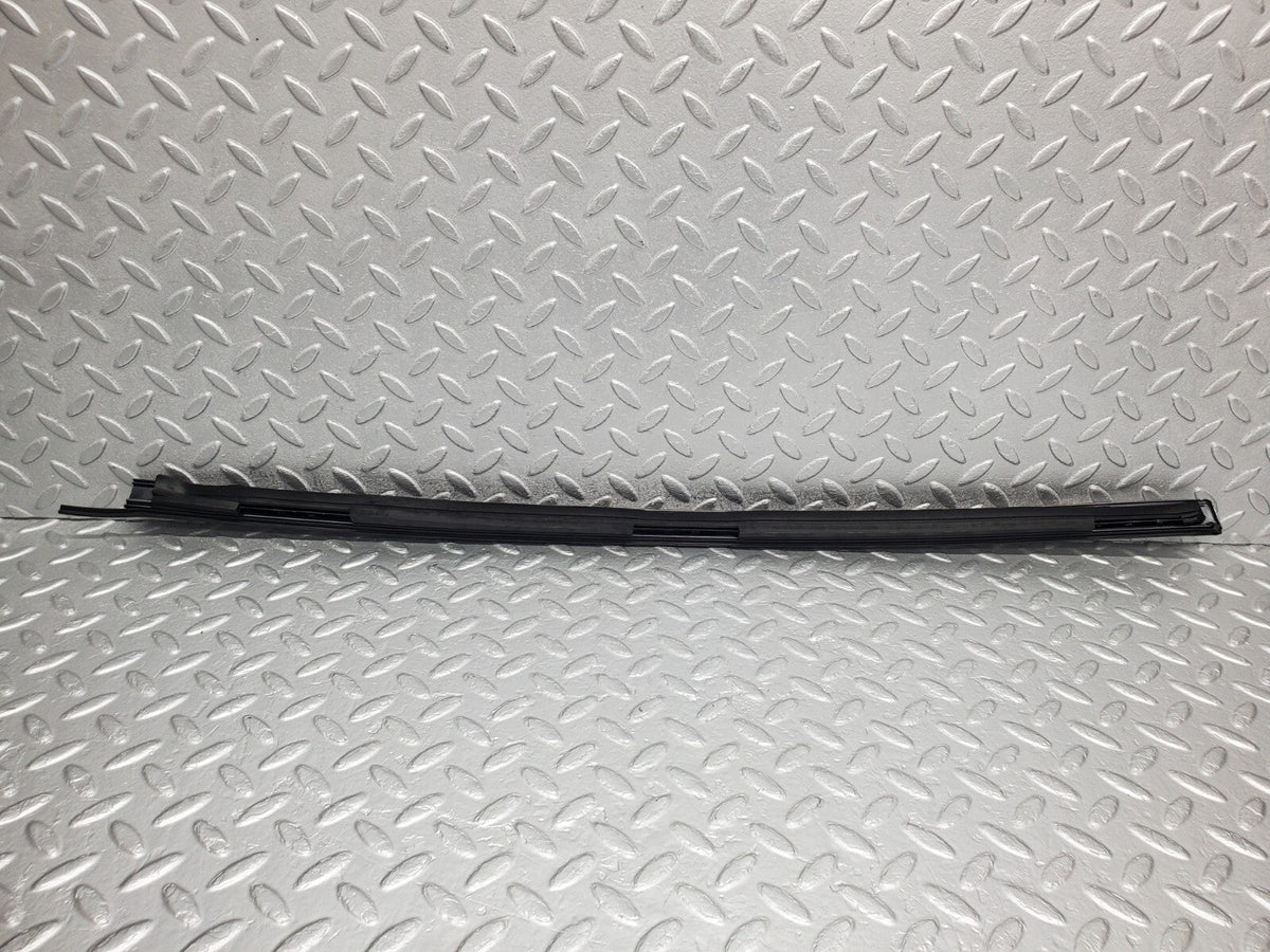 49059 Mercedes-Benz A124 320E Cabriolet A Pillar Exterior Moulding Trim Right