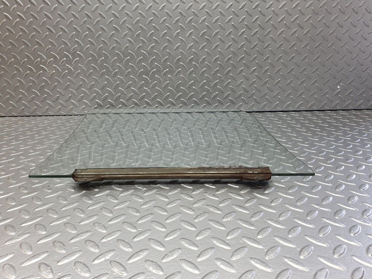 43219 Mercedes-Benz W108 280SE Front Left Door Window Glass