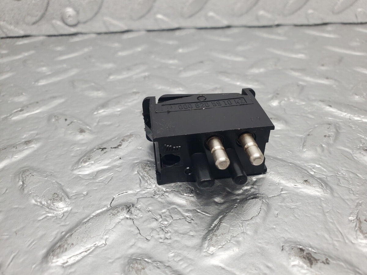 47336 Mercedes-Benz C126 500SEC Coupe Interior Light Switch A0008205910