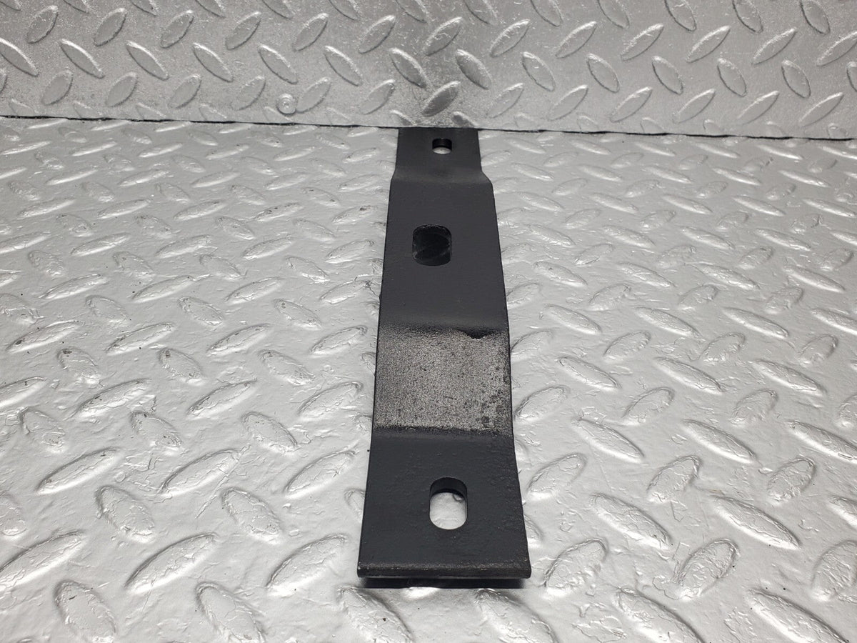 48568 Mercedes-Benz W108 Front Right Bumper Bracket