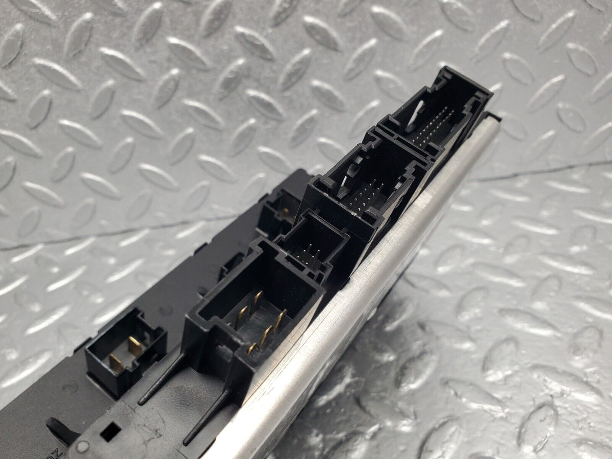 47849 Mercedes-Benz R230 350SL Coupe SAM Control Unit Fuse Box A2305451932