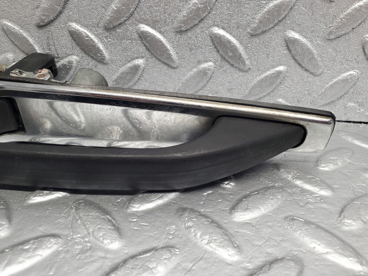 48603 Mercedes-Benz W123 Rear Left Exterior Door Handle A1237600359 A1237660005