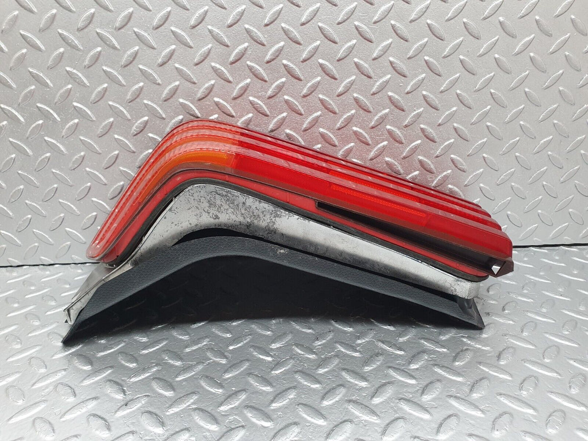 42277 Mercedes-Benz R129 320SL Coupe Tail Light Right Side
