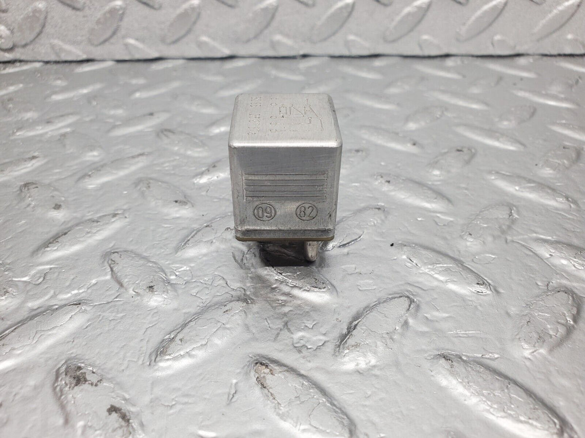 47382 Mercedes-Benz C126 500SEC Coupe Multi Purpose Relay A0015420219