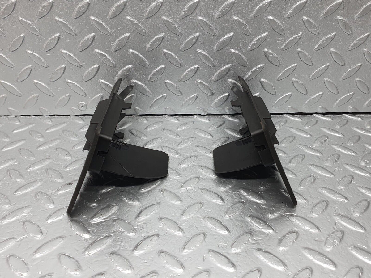 41877 Mercedes-Benz W202 C200 Under Dash Air Vent Pair A2108300366 A2108300466