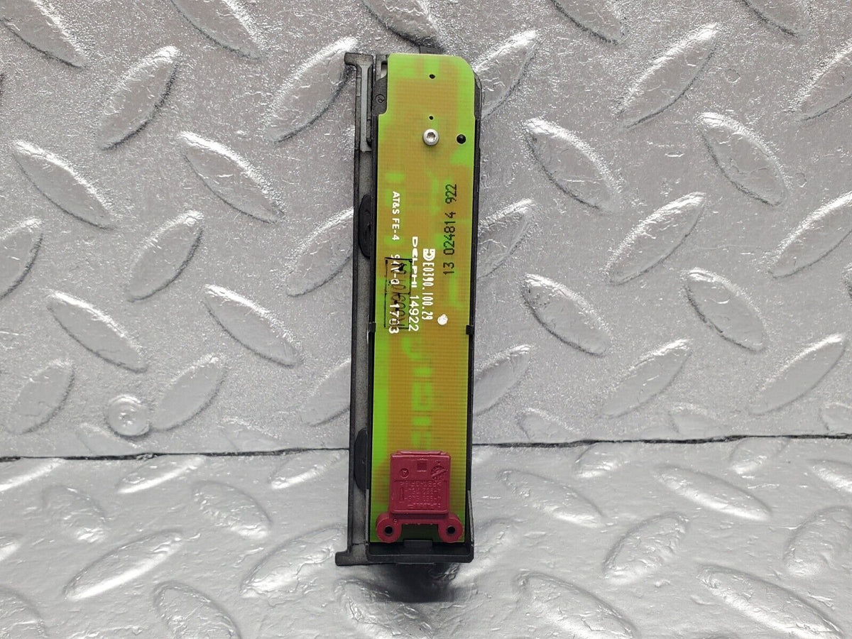 47773 Mercedes-Benz R230 350SL Coupe Gear Selector Switch Panel E0390.100.29