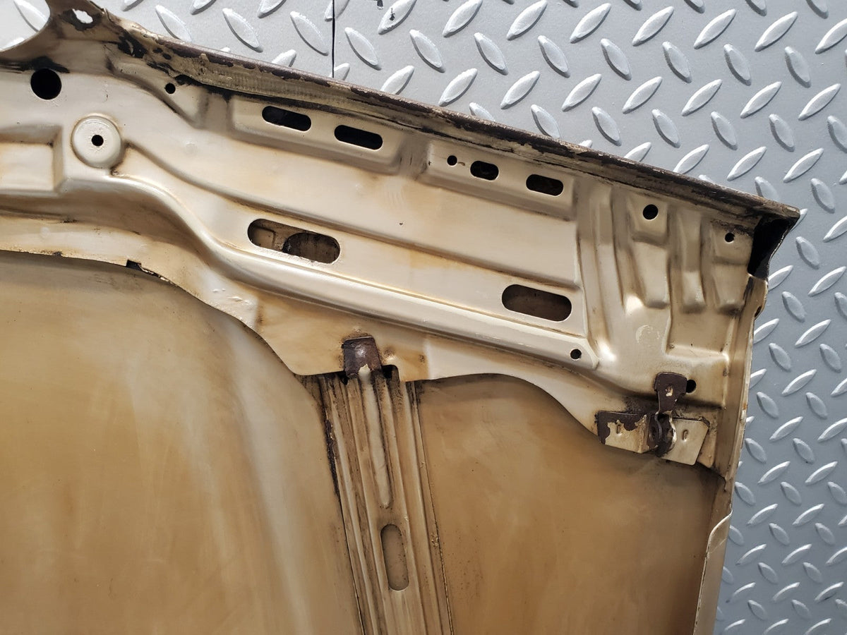 49468 Mercedes-Benz W201 Bonnet