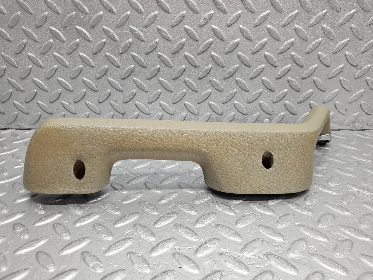 50529 Mercedes-Benz W108 280SE 3.5 Interior Door Handle Front Left Grey