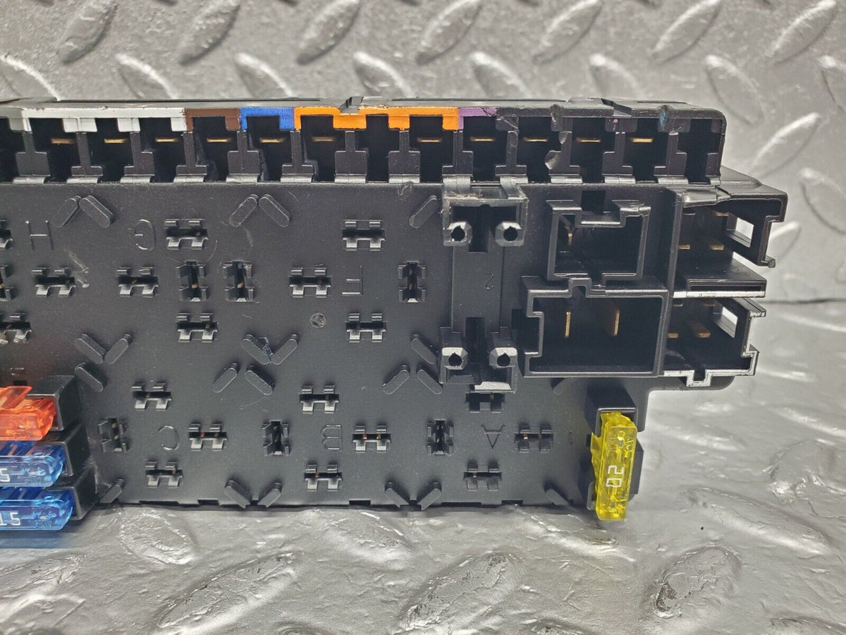47849 Mercedes-Benz R230 350SL Coupe SAM Control Unit Fuse Box A2305451932