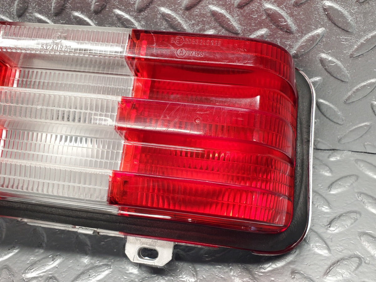 48688 Mercedes-Benz W123 Tail Light Left Side No Bulb Holder 0153240 R3