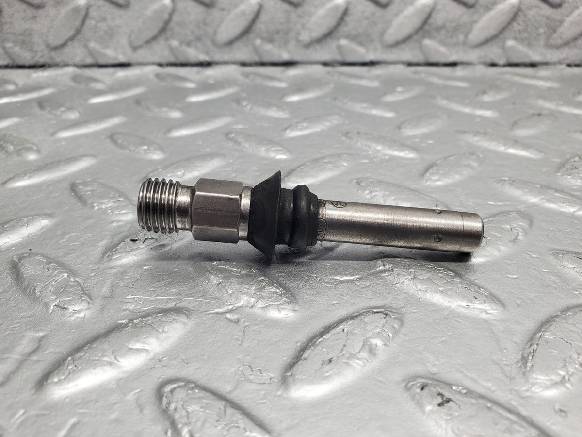 51042 Mercedes-Benz R107 380SL Fuel Injector Bosch 0437502010