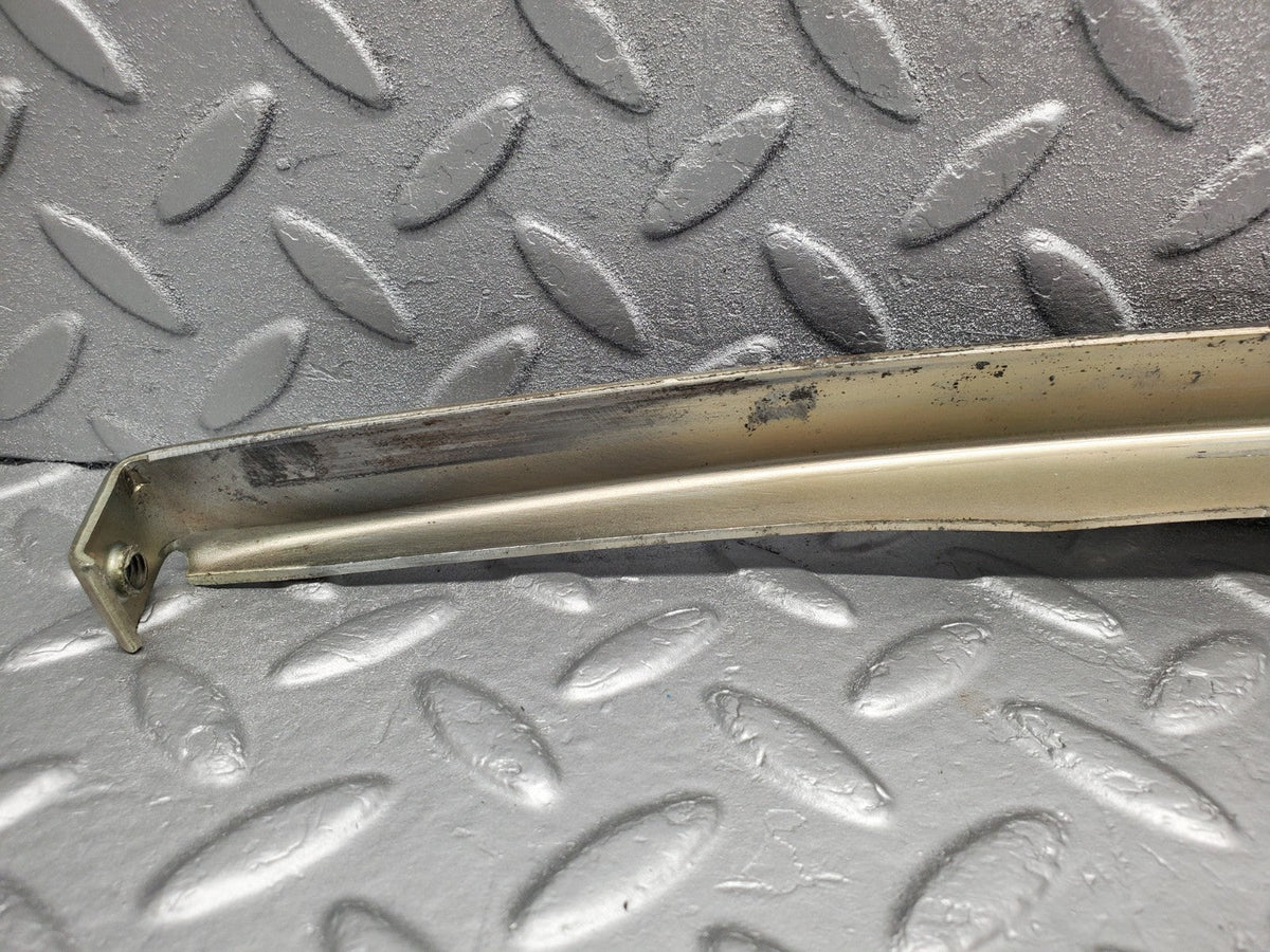 49198 Mercedes-Benz A124 320E Cabriolet Front Left Window Channel