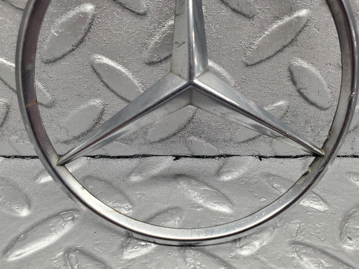 49636 Mercedes-Benz W123 W126 Trunk Boot Lid Emblem A1267580058