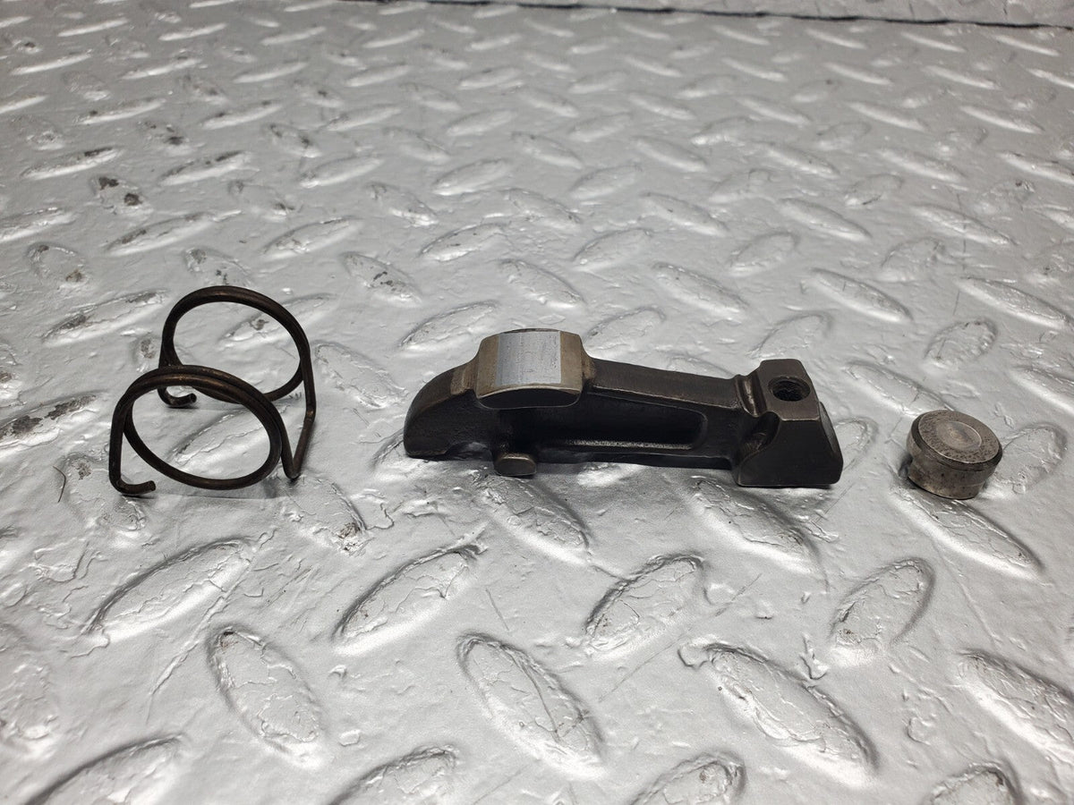 48876 Mercedes-Benz W108 Valve Rocker Arm With Retaining Spring & Tappet