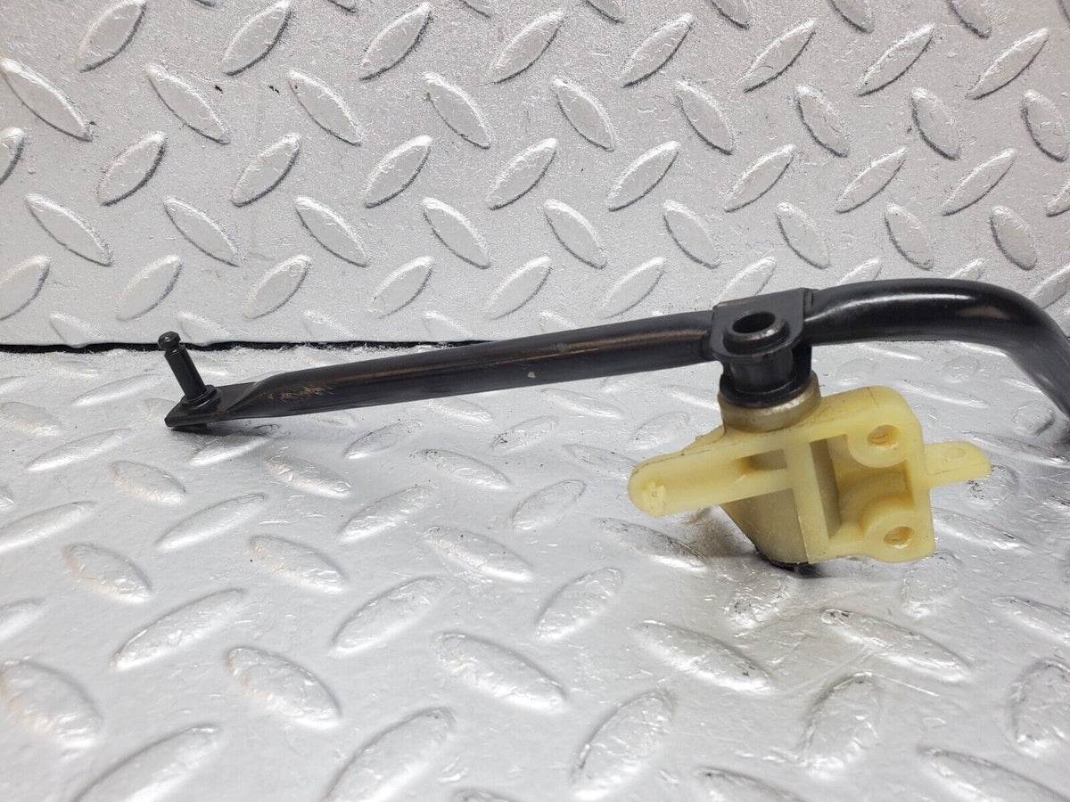 44785 Mercedes-Benz W124 220E Accelerator Pedal Linkage A2013010218