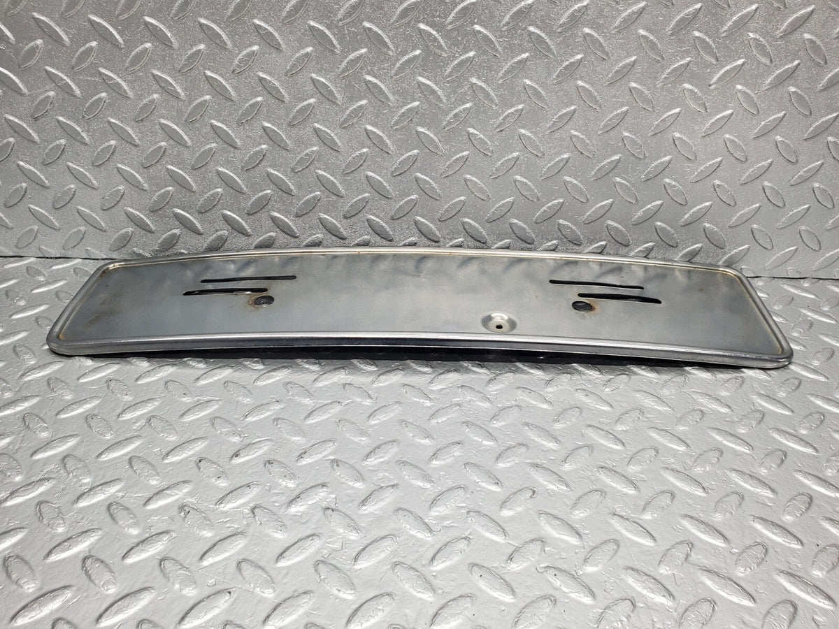 48578 Mercedes-Benz W108 Front Number Plate Holder