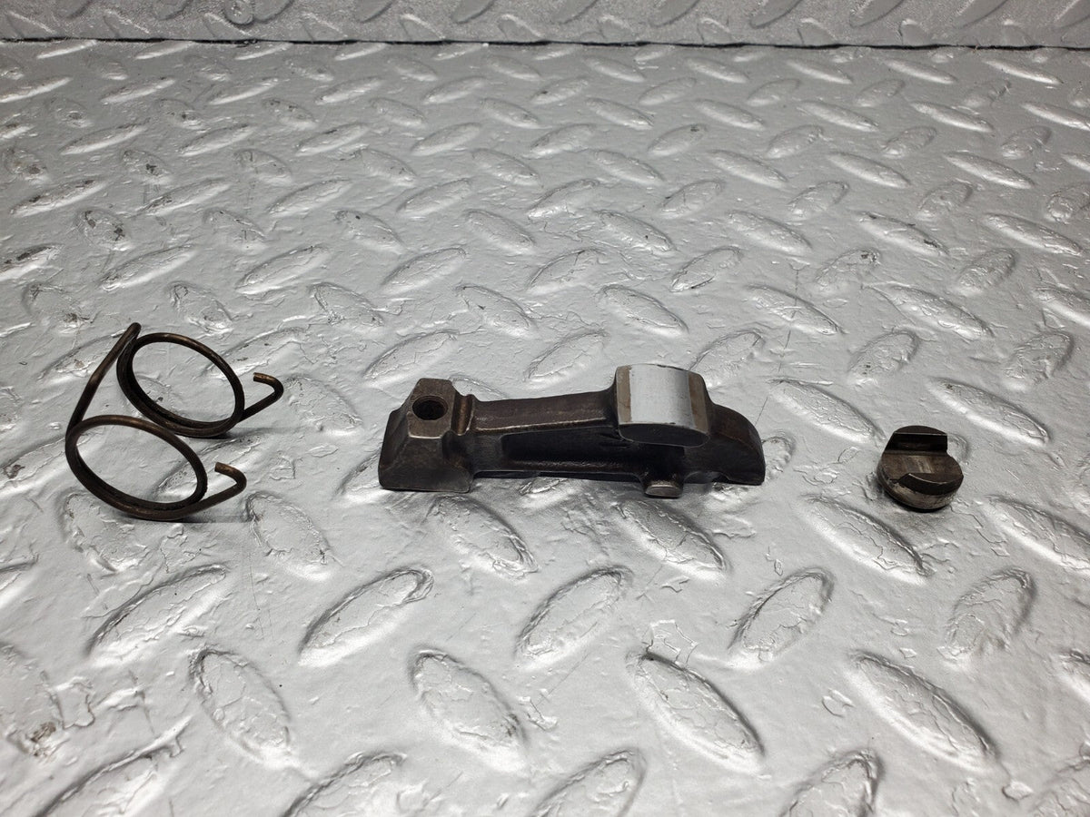 48874 Mercedes-Benz W108 Valve Rocker Arm With Retaining Spring & Tappet