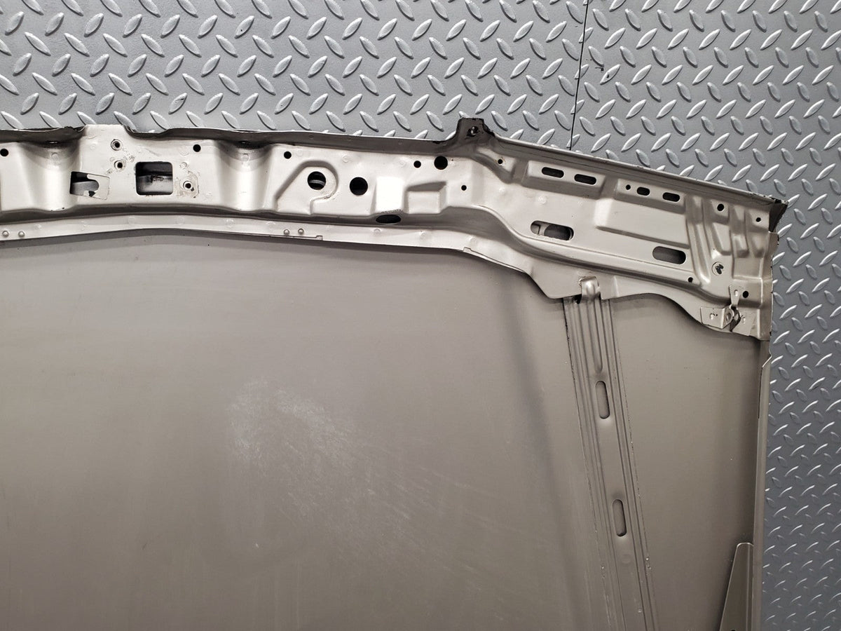 49484 Mercedes-Benz W201 Bonnet