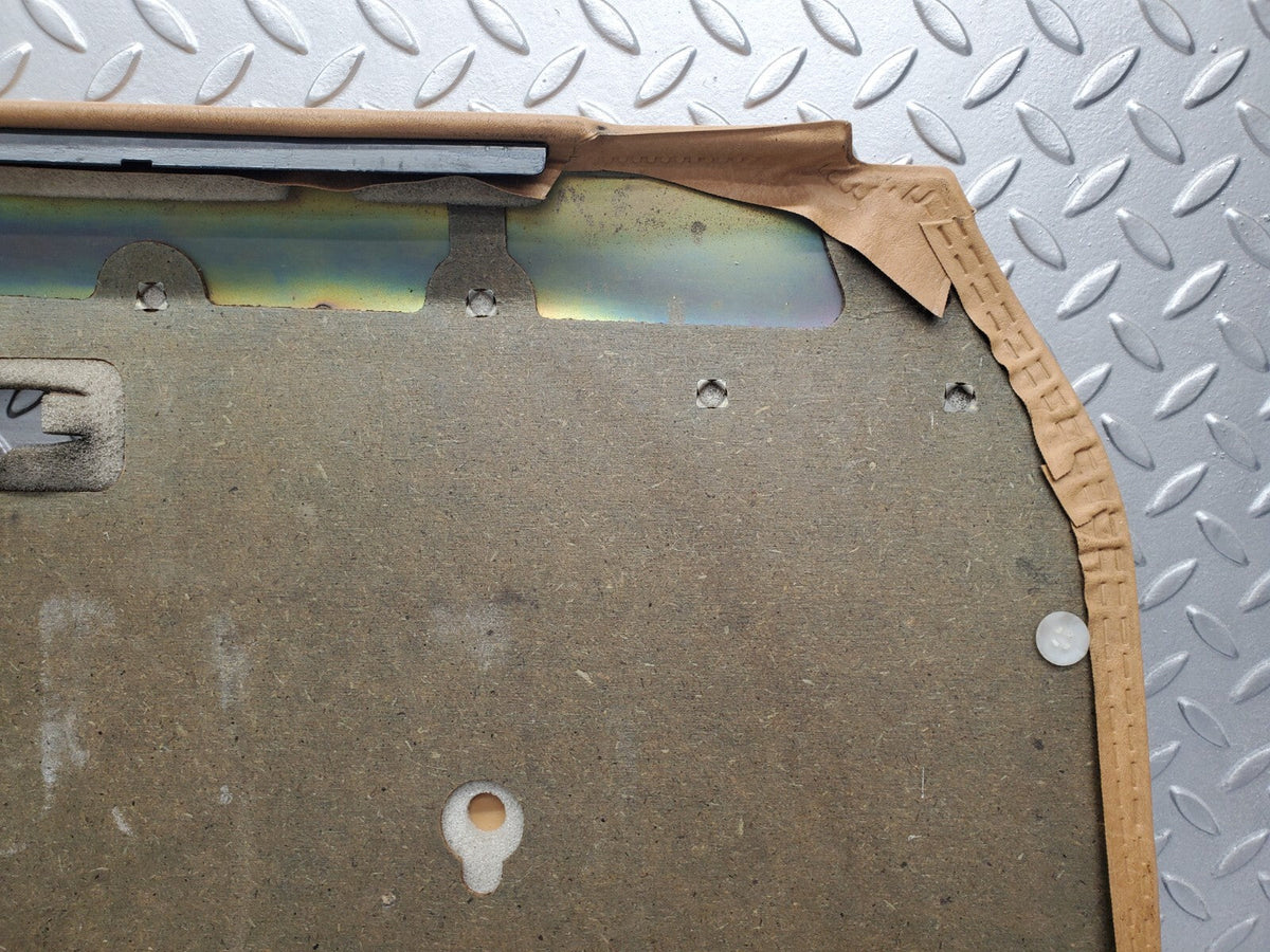 48752 Mercedes-Benz W123 Front Right Door Card