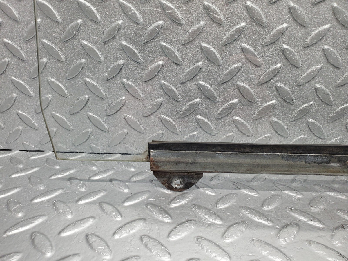 48492 Mercedes-Benz W108 Rear Left Door Window Glass