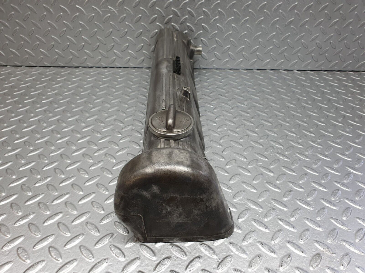 43734 Mercedes-Benz C126 380SEC Coupe Cylinder Head Cover Right A1170160105