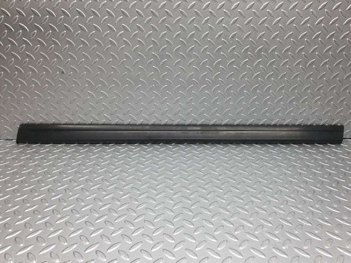 41684 Mercedes-Benz W124 200E Front Right Door Lower Moulding Trim