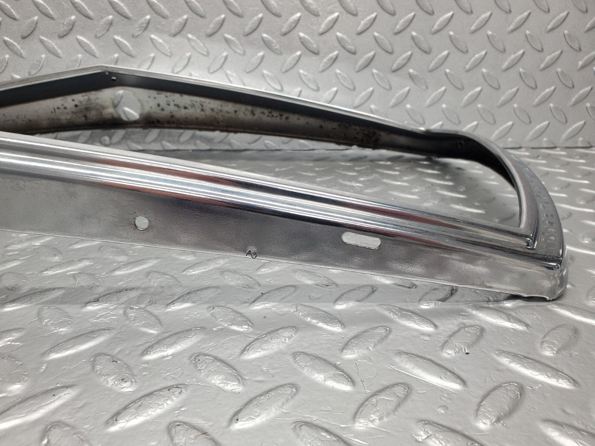 48753 Mercedes-Benz W123 Bonnet Grill Chrome Frame