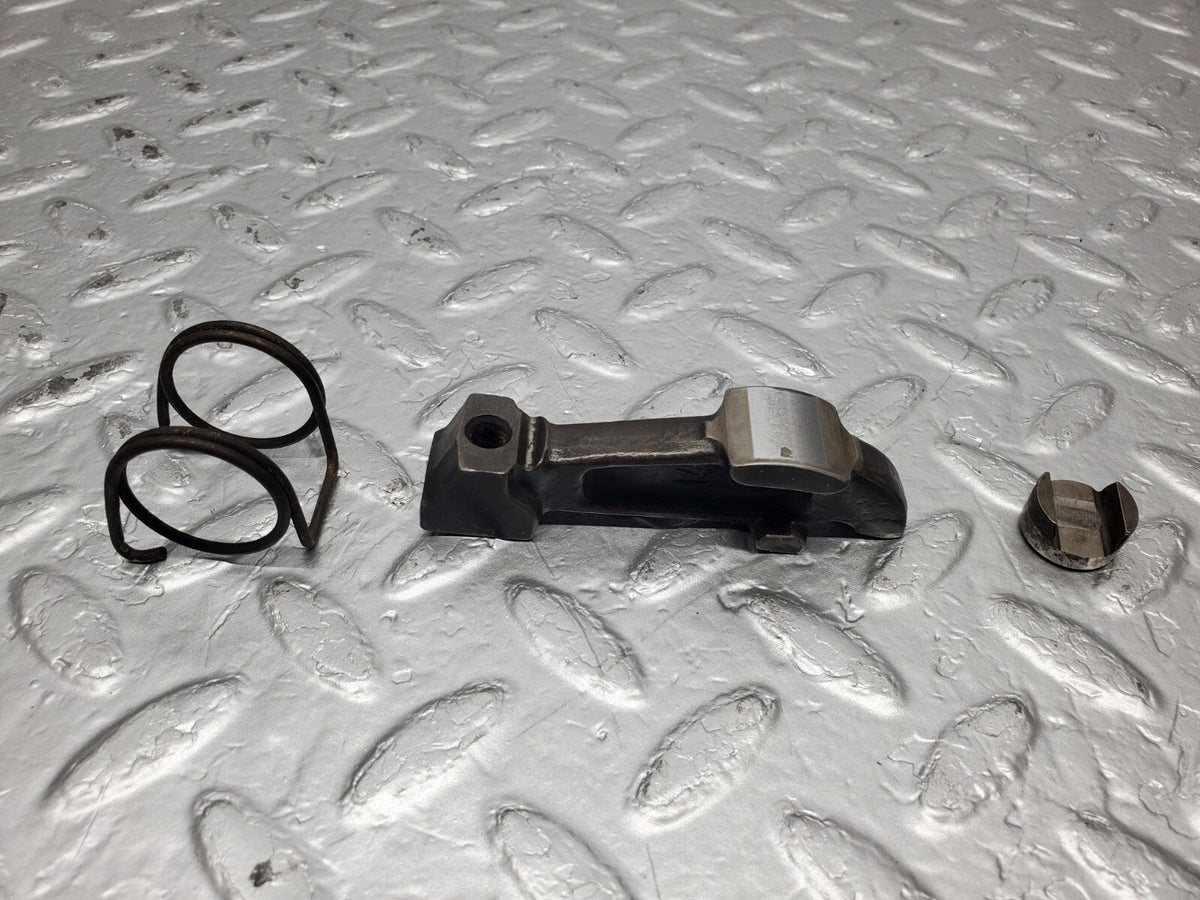 48869 Mercedes-Benz W108 Valve Rocker Arm With Retaining Spring & Tappet