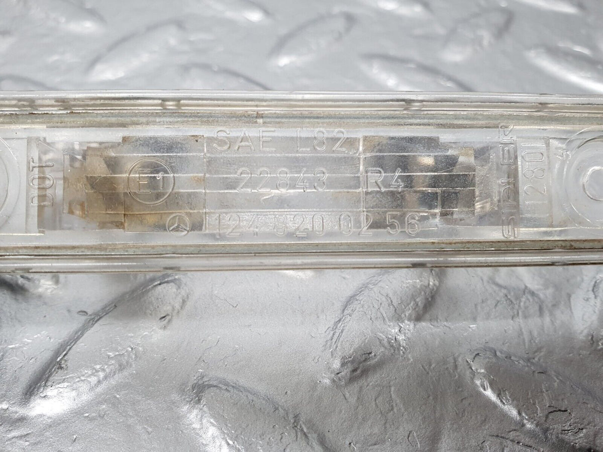 41665 Mercedes-Benz W124 200E Number Plate Light Pair A1248200256