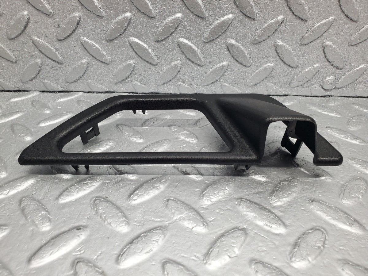 49188 Mercedes-Benz A124 320E Cabriolet Door Opener Frame Right