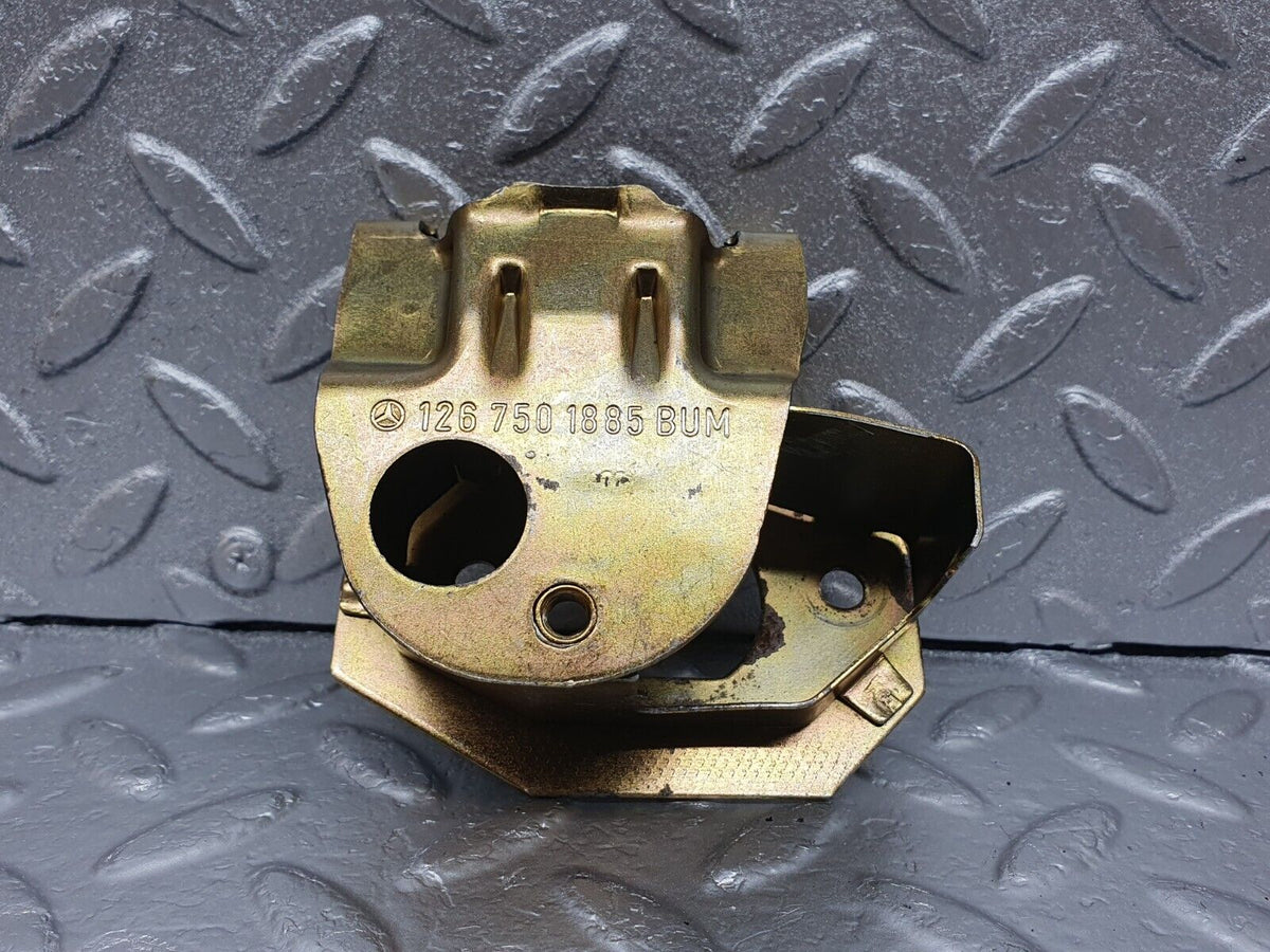 43525 Mercedes-Benz C126 380SEC Coupe Trunk Lock Latch A1267501885