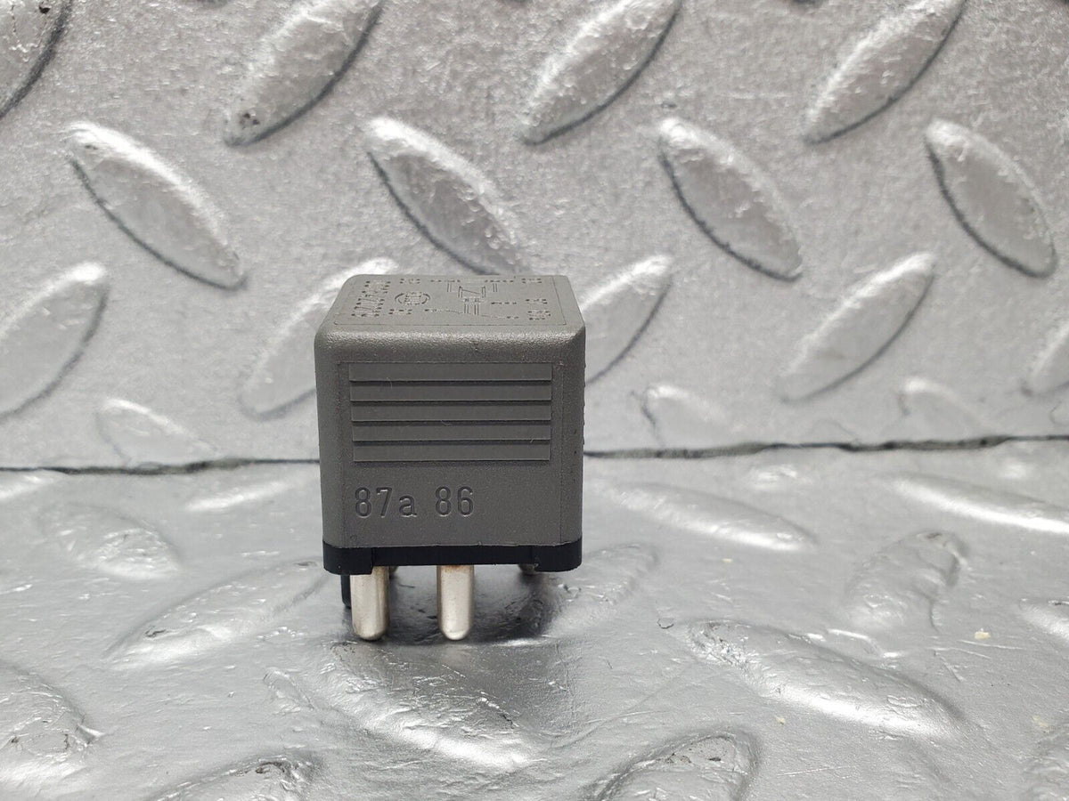 46492 Mercedes-Benz C123 280CE Coupe Multi Purpose Relay A0015420219