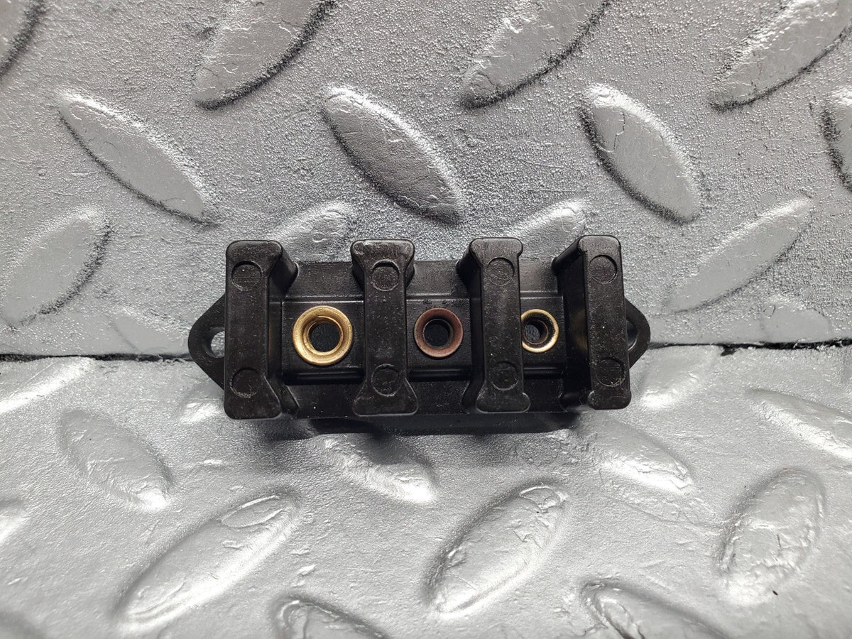 49686 Mercedes-Benz R107 380SL Cable Wire Connector 09771335
