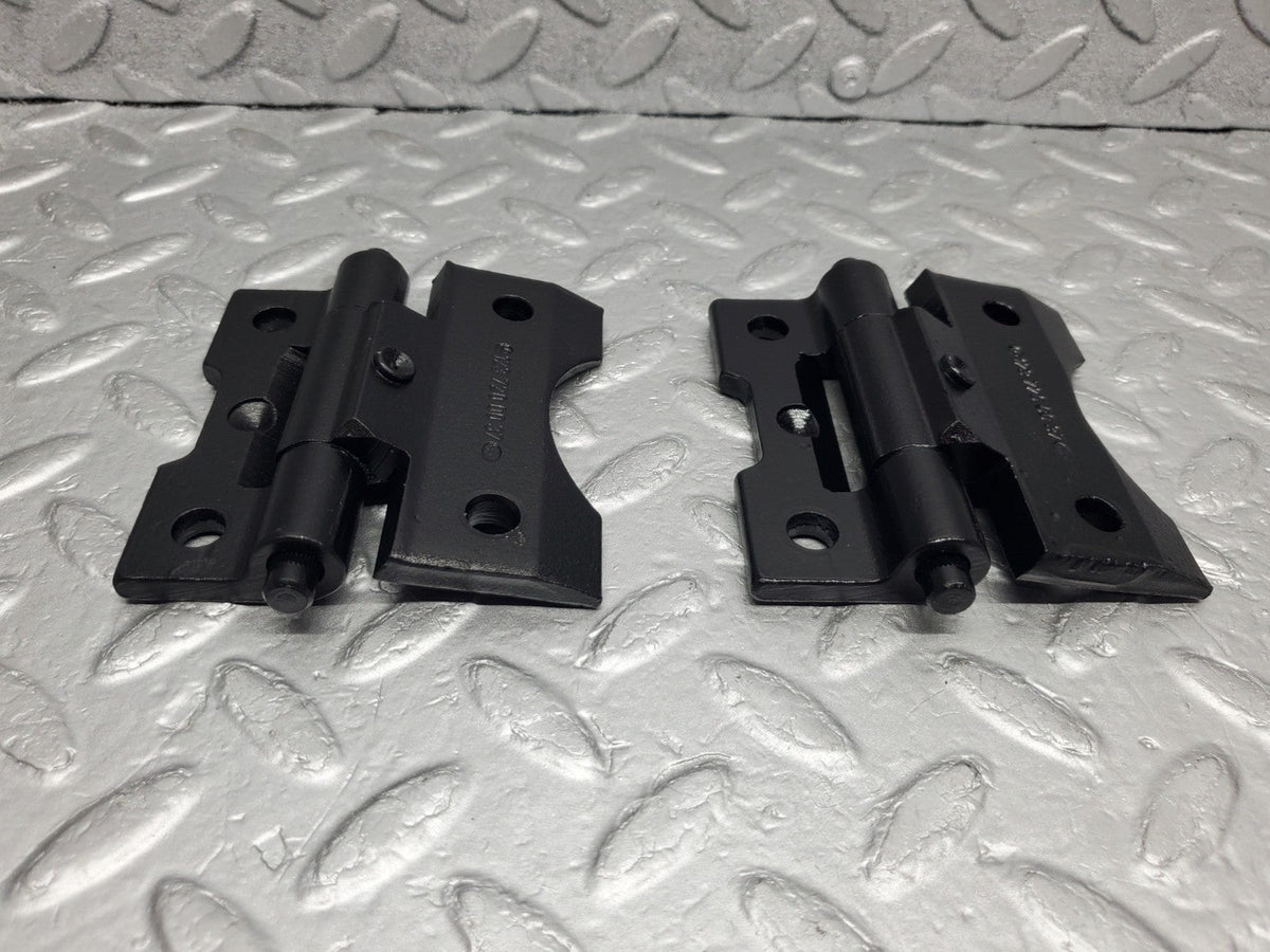 49538 Mercedes-Benz C123 Coupe Door Hinge Pair Right Side A1237200037