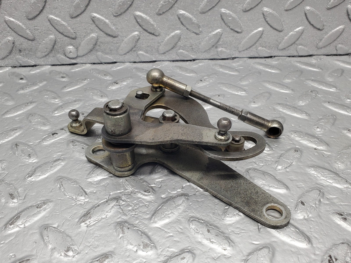 50894 Mercedes-Benz W108 280SE 3.5 Throttle Linkage