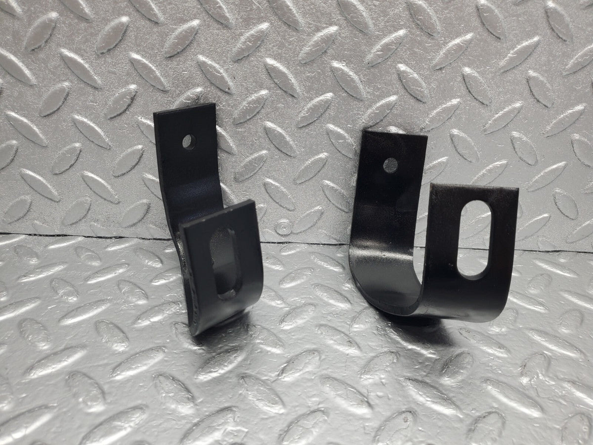 48653 Mercedes-Benz W123 Front Bumper Bracket