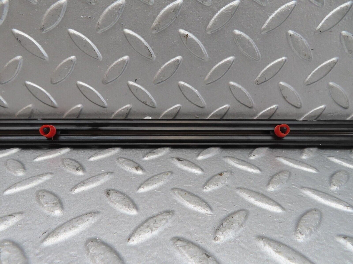 13445 Mercedes-Benz W123 200 Rear Right Door Centre Moulding Trim