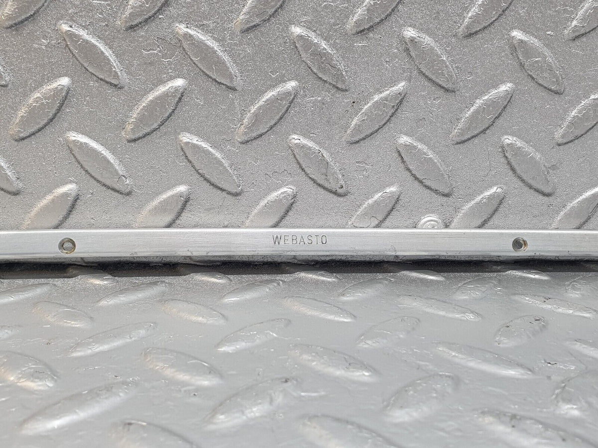 43962 Mercedes-Benz C123 230CE Coupe Sunroof Chrome Trim
