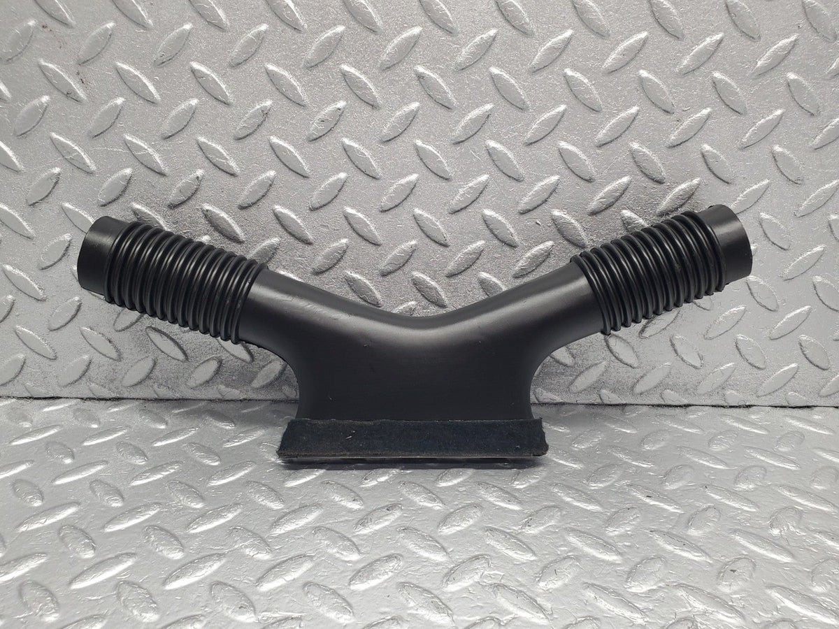 50638 Mercedes-Benz W108 280SE 3.5 Heater Centre Air Duct Vent