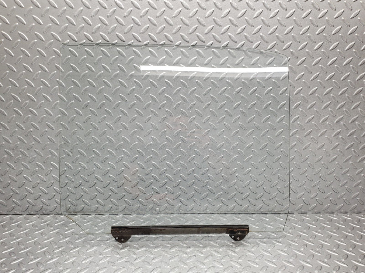 50663 Mercedes-Benz W108 280SE 3.5 Rear Left Door Window Glass