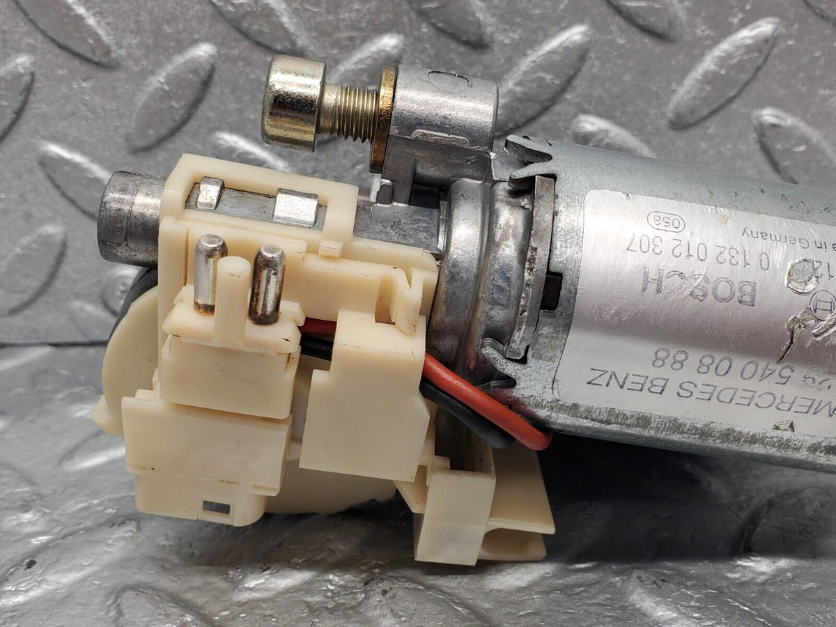47024 Mercedes-Benz R129 320SL Coupe Steering Column Adjustment Motor A1295400888
