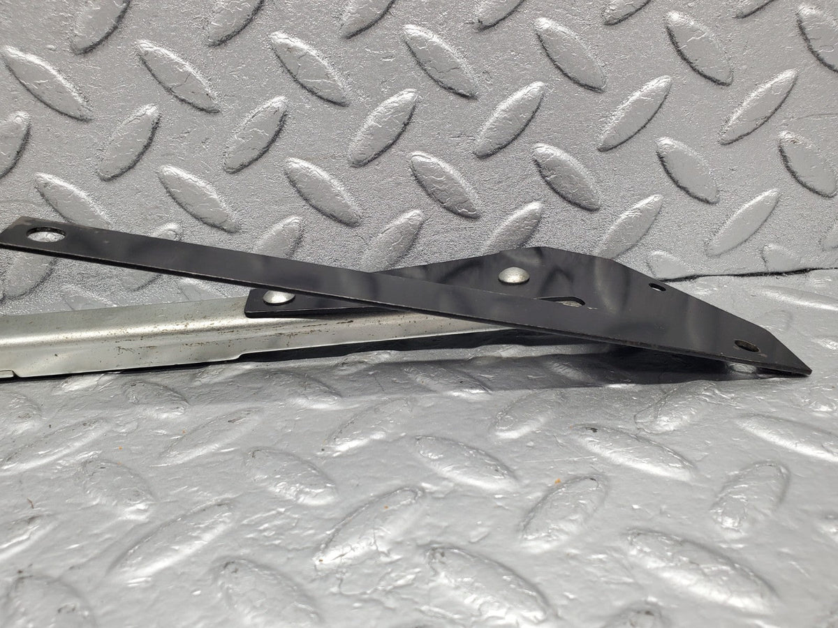 50237 Mercedes-Benz V123 240D LWB Front Right Seat Sliding Adjust Handle