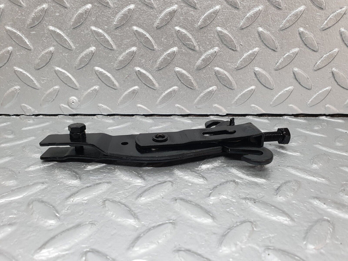 41504 Mercedes-Benz W124 200E Handbrake Adjusting Handbrake Regulator