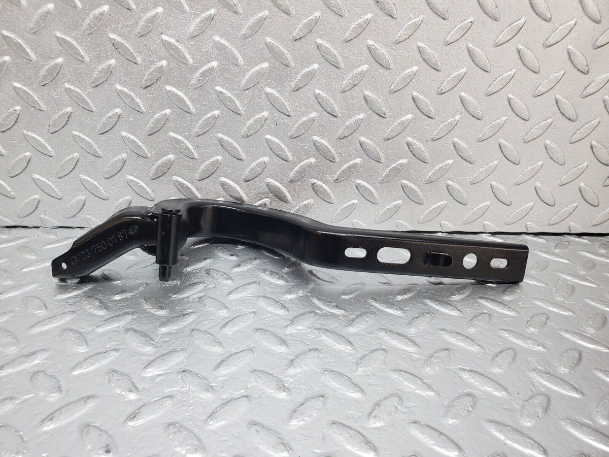 44481 Mercedes-Benz W123 280E Trunk Lid Hinge Left Side A1237500187