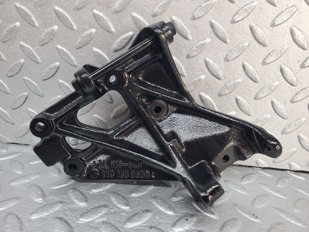 45362 Mercedes-Benz 280E M110.983 Alternator Generator Bracket A1101550435