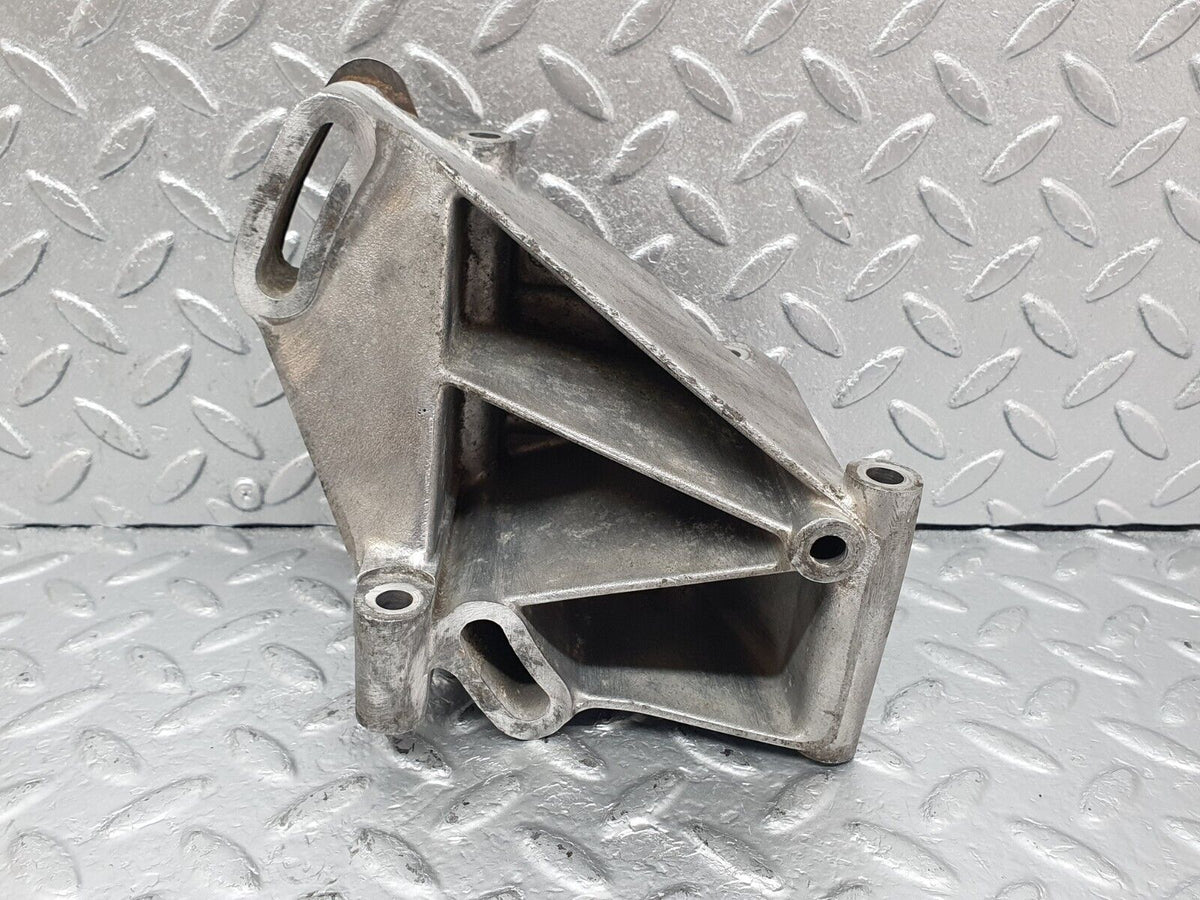 44016 Mercedes-Benz C123 230CE Coupe Power Steering Pump Bracket A1234660041