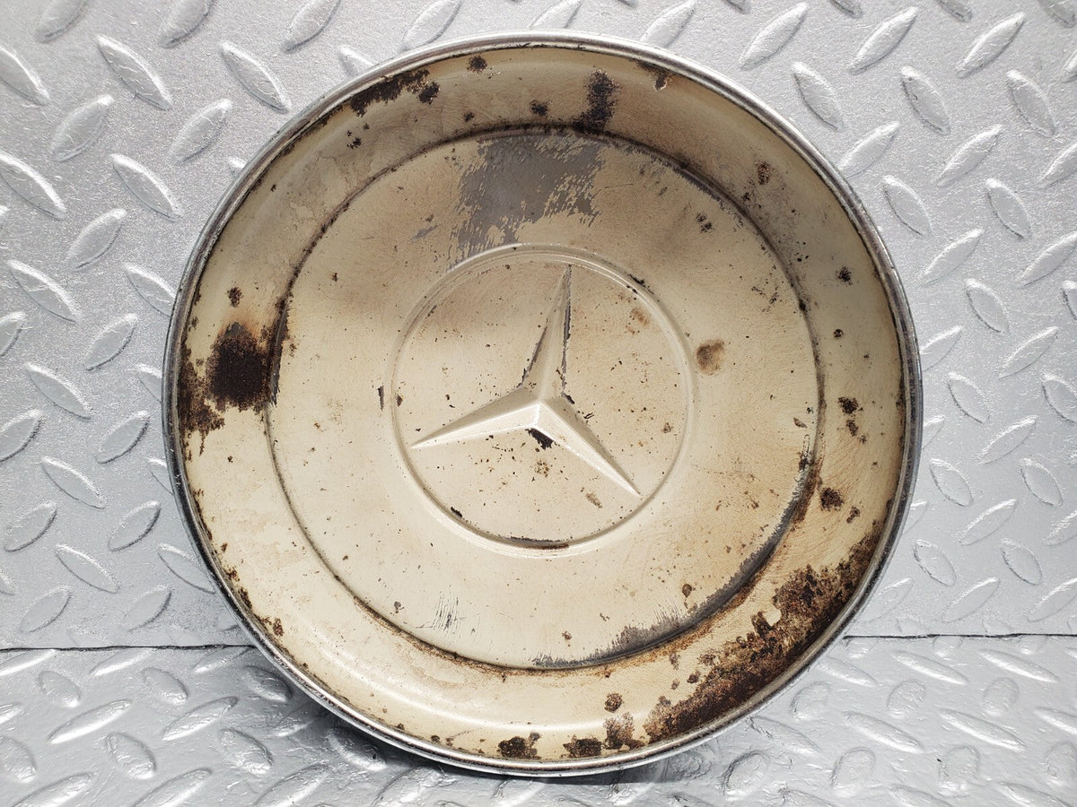 48386 Mercedes-Benz Chrome Wheel Hub Cap
