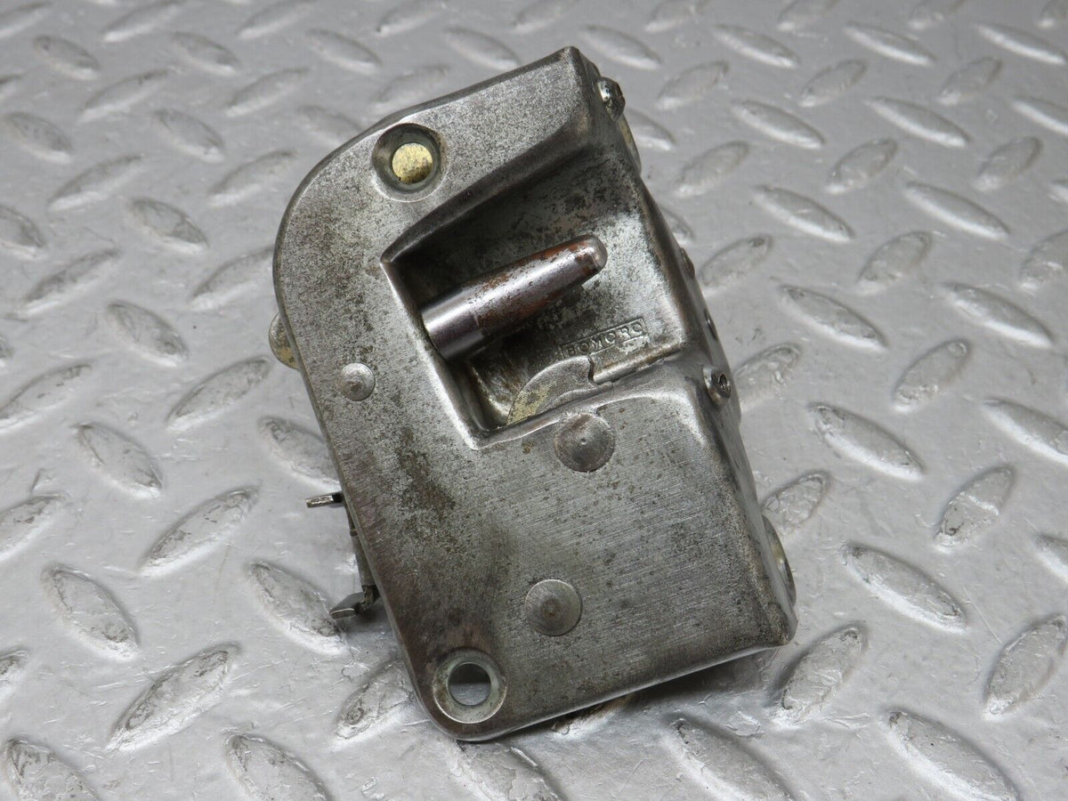 35736 Mercedes-Benz W108 Front Left Door Lock Mechanism